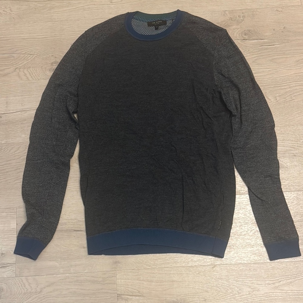 Men's Navy Blue Sweater